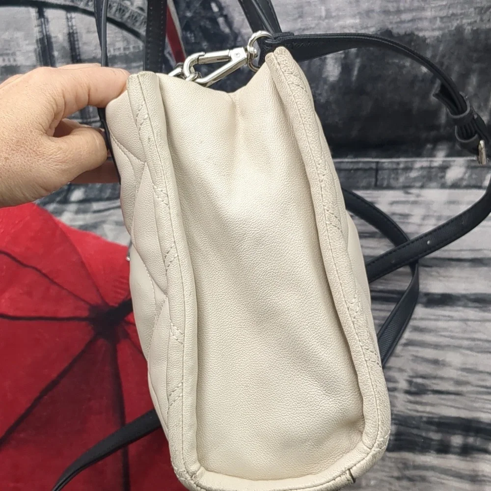 Marc Jacobs Mini Quilted Bag - Picture 5 of 16